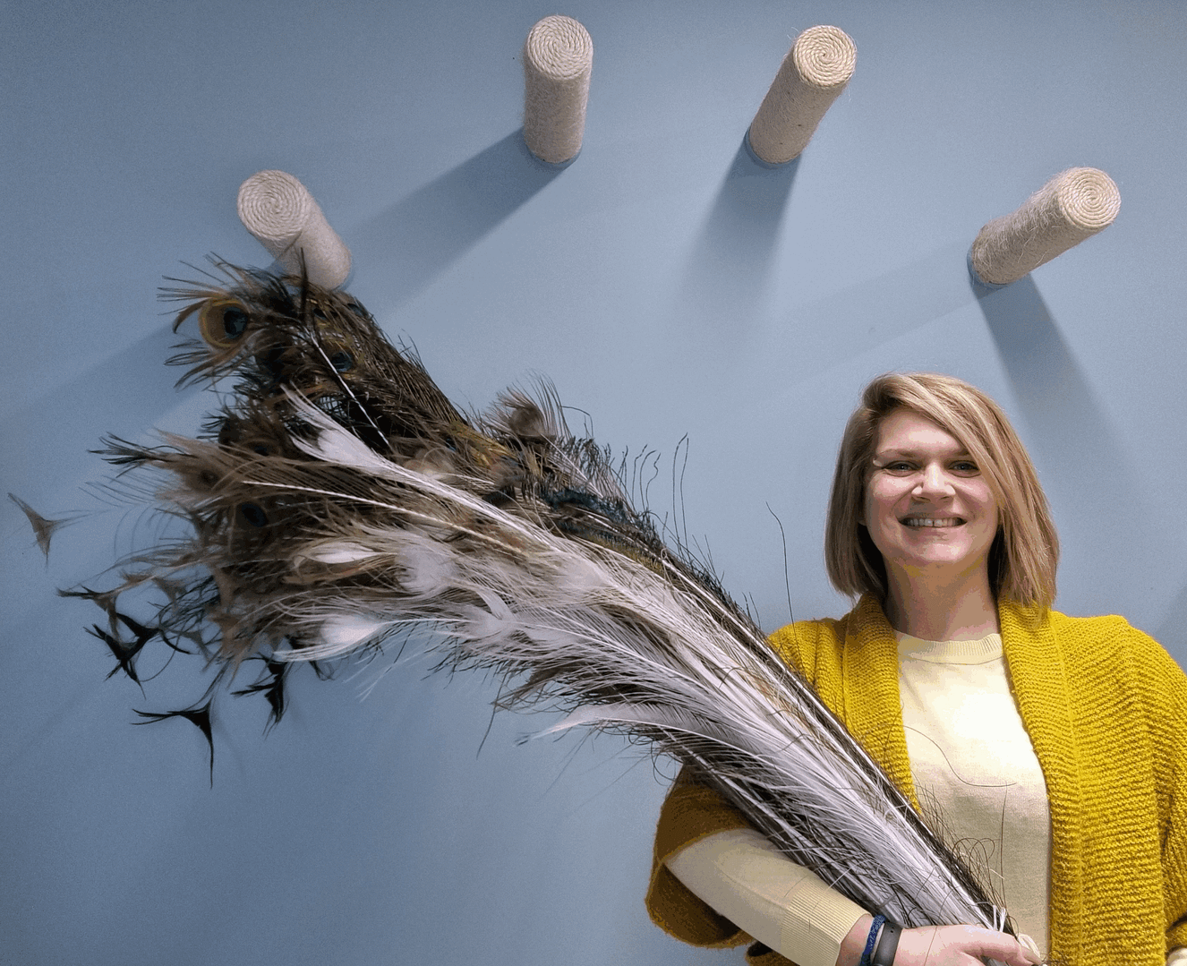 wędka dla kota: pawie pióra